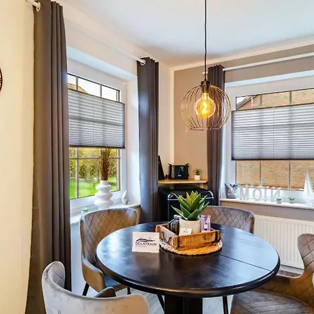 Ebenerdige Mit Terrasse Fuer 3 Pers. Max. 4 Pers. Haustier Gestattet