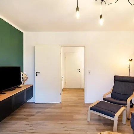 Ebenerdige Mit Terrasse Fuer 3 Pers. Max. 4 Pers. Haustier Gestattet Апартаменты