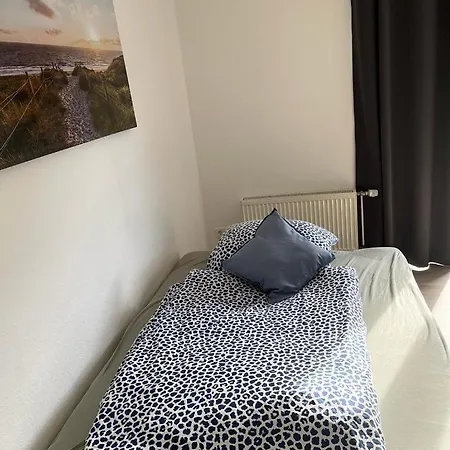 Апартаменты Ebenerdige Mit Terrasse Fuer 3 Pers. Max. 4 Pers. Haustier Gestattet *